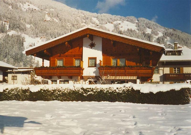 Apartment Eberharter Zell am Ziller Exterior photo
