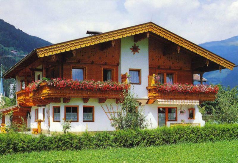 Apartment Eberharter Zell am Ziller Exterior photo